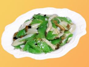 清炒野山菌