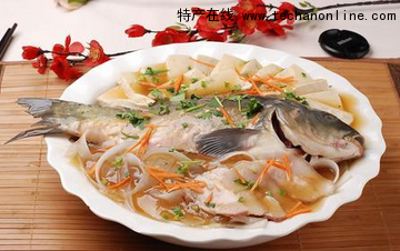 水库鲜鱼